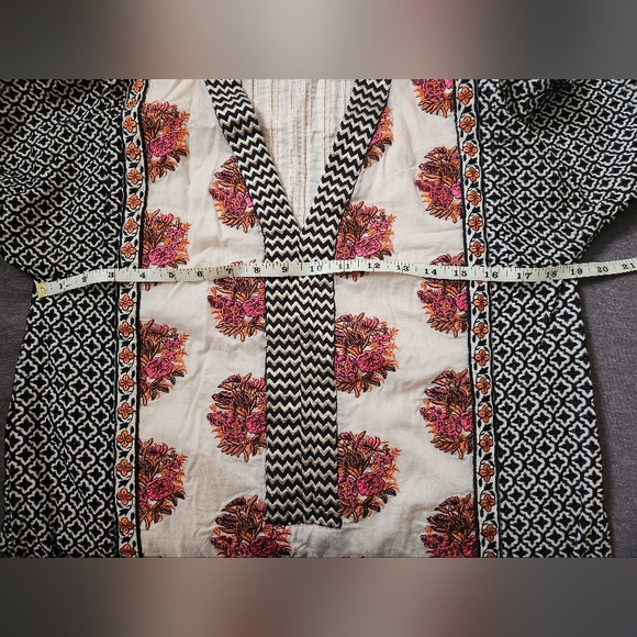 Pakistani kurta - Picture 6 of 6